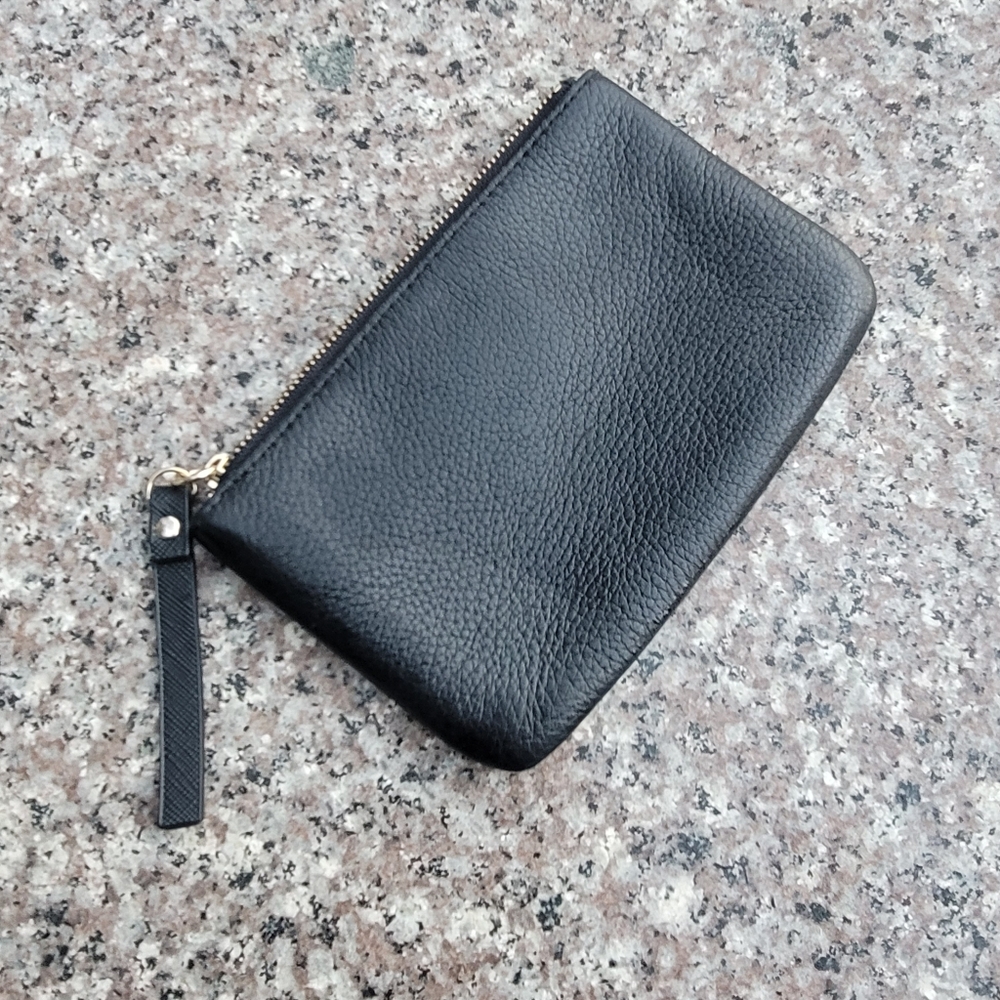 Kate Spade pouch - Picture 3 of 7